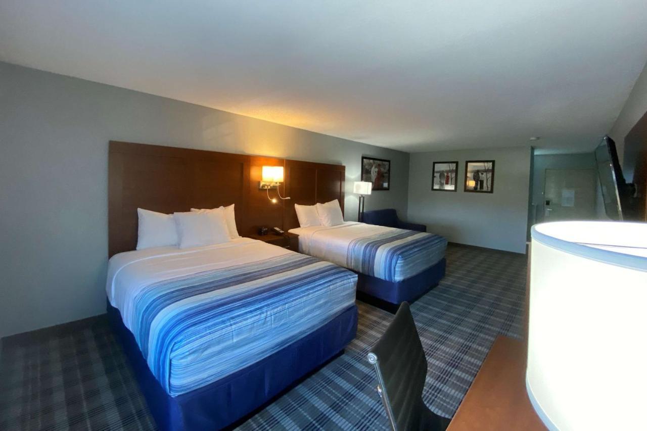 Americinn By Wyndham Williamsburg ภายนอก รูปภาพ