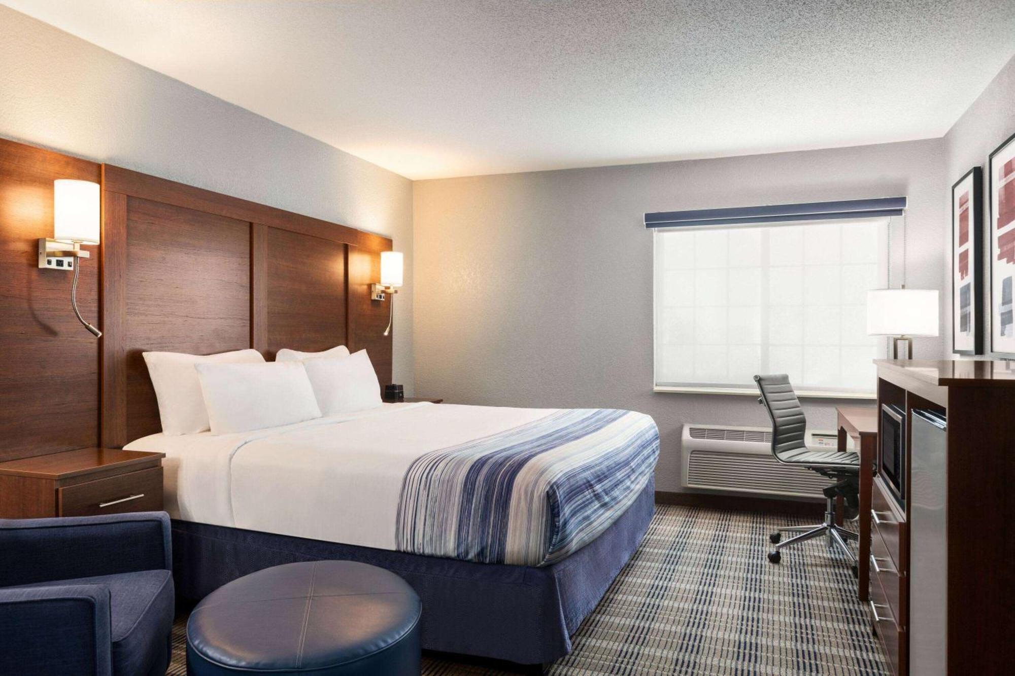Americinn By Wyndham Williamsburg ภายนอก รูปภาพ