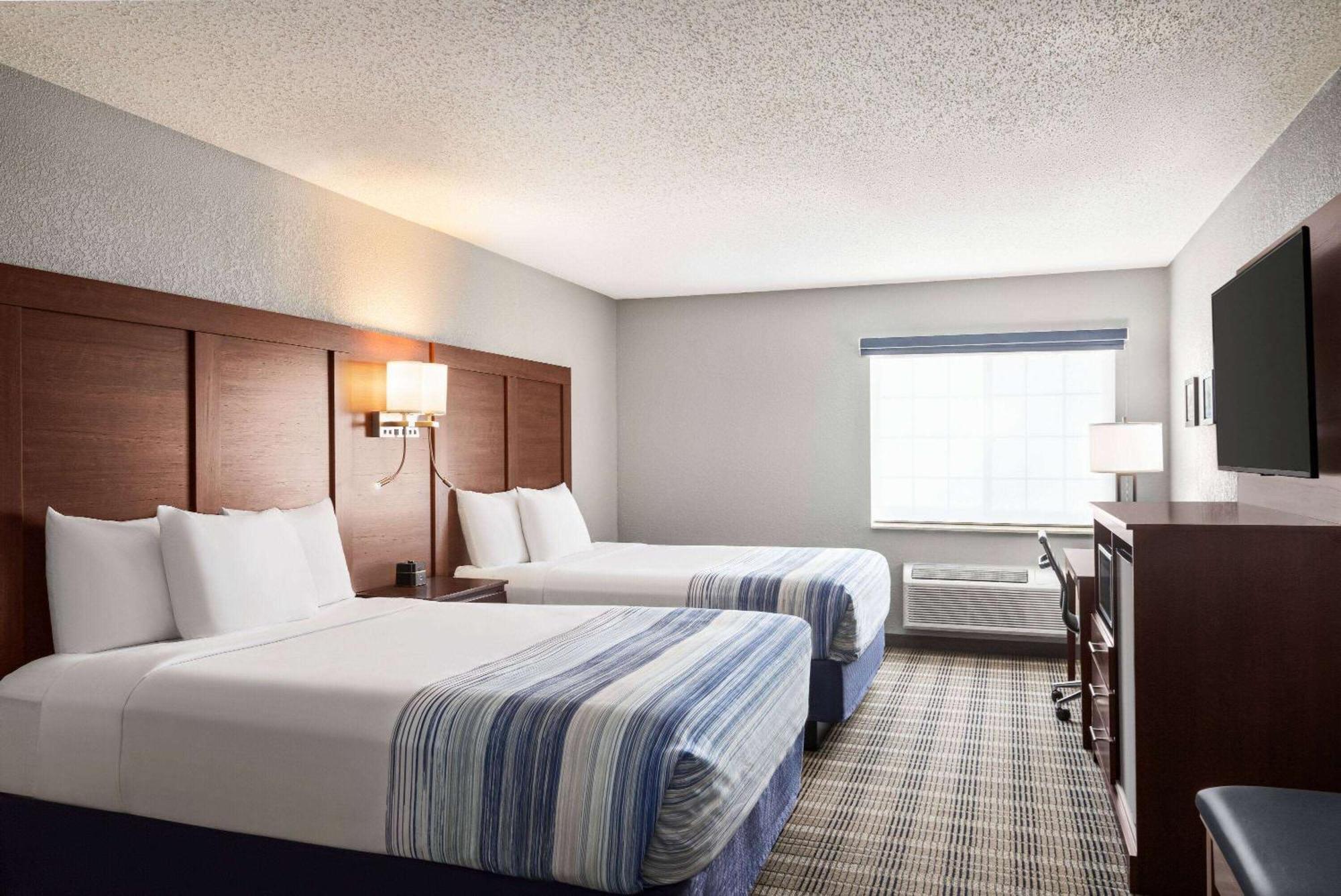 Americinn By Wyndham Williamsburg ภายนอก รูปภาพ