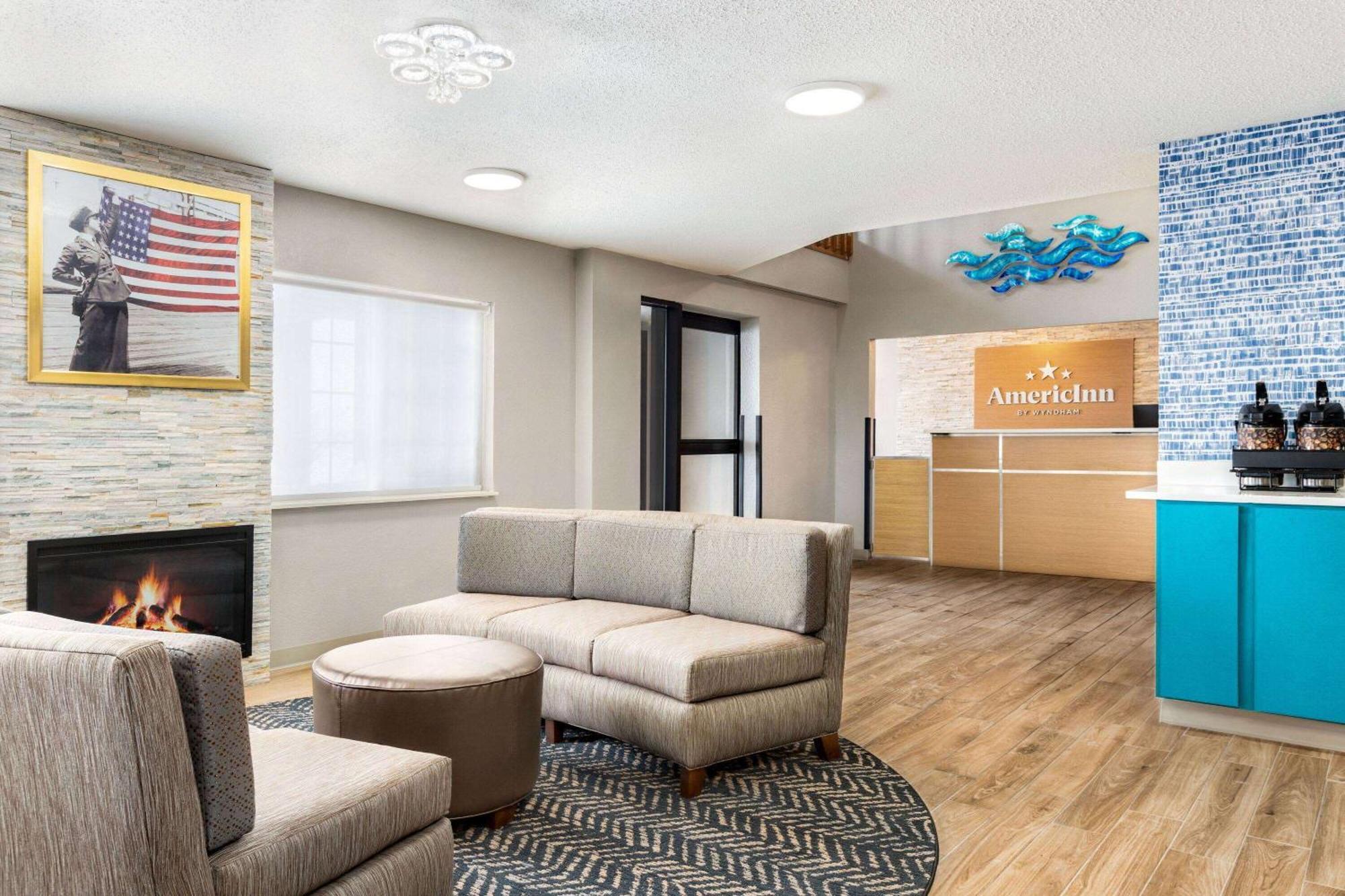 Americinn By Wyndham Williamsburg ภายนอก รูปภาพ