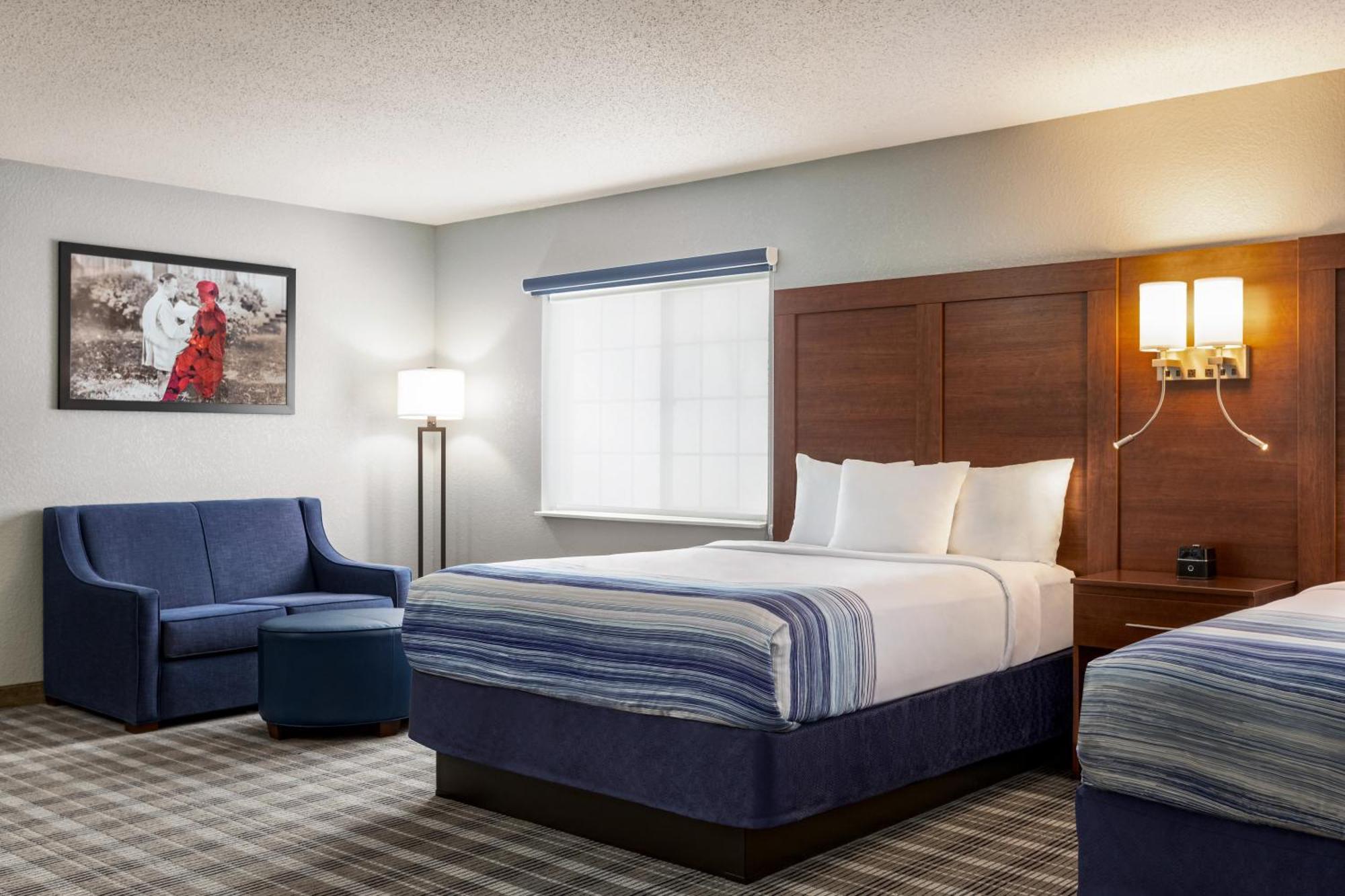 Americinn By Wyndham Williamsburg ภายนอก รูปภาพ